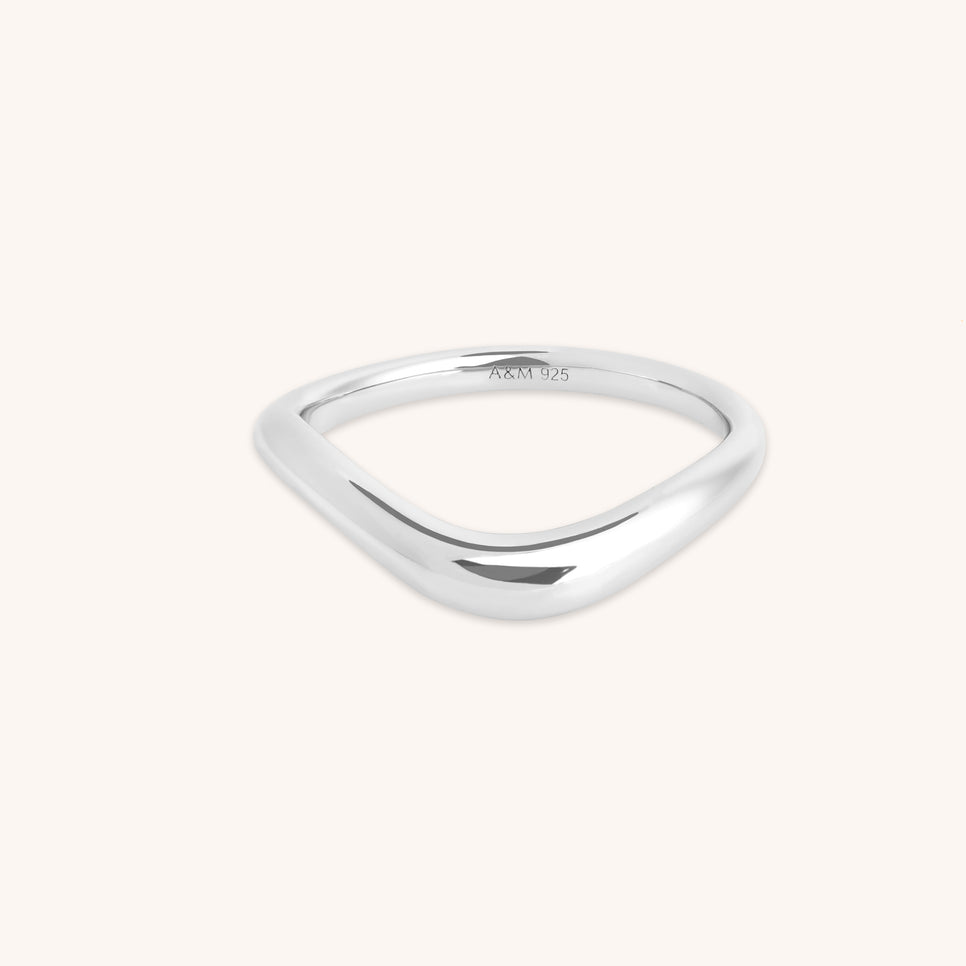 Wave Ring in Silver-Astrid &amp; Miyu
