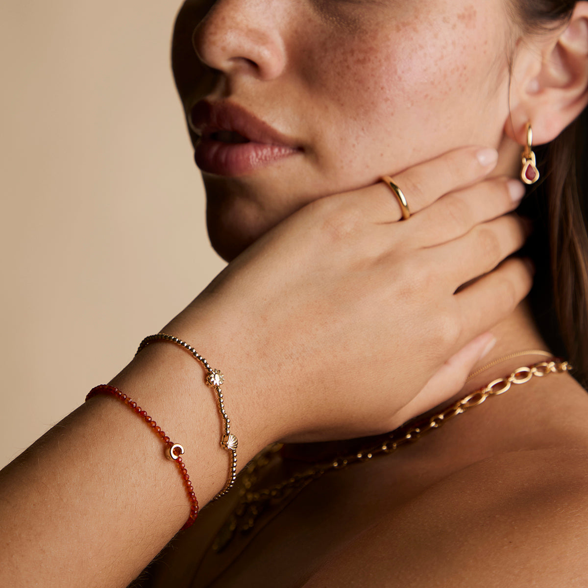 C Initial Click Charm in Solid Gold-Astrid &amp; Miyu