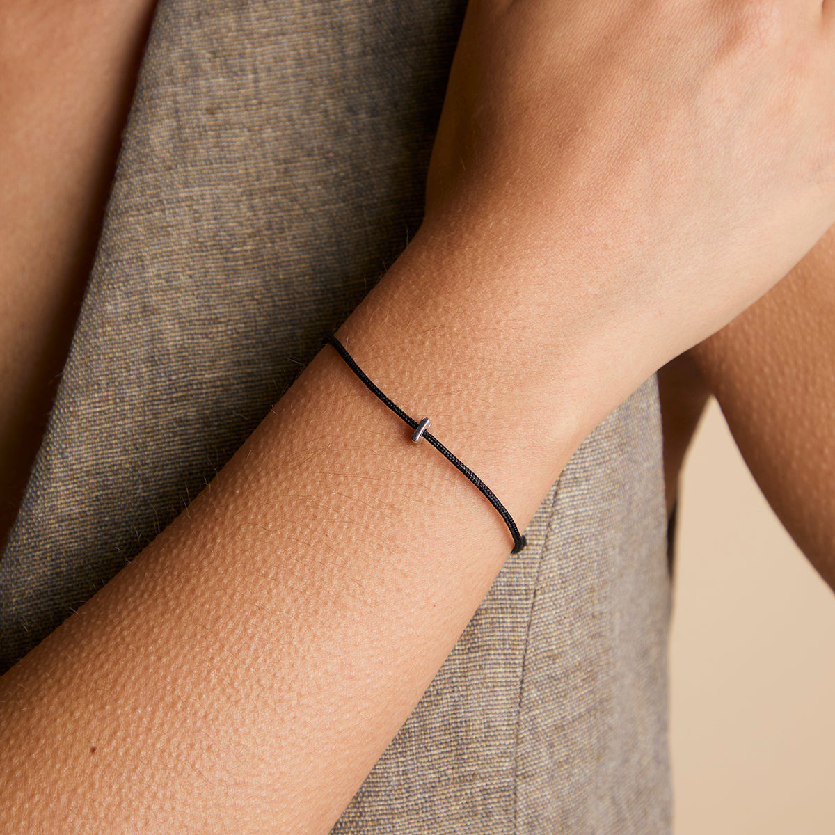 I Initial Click Charm in Solid White Gold-Astrid &amp; Miyu