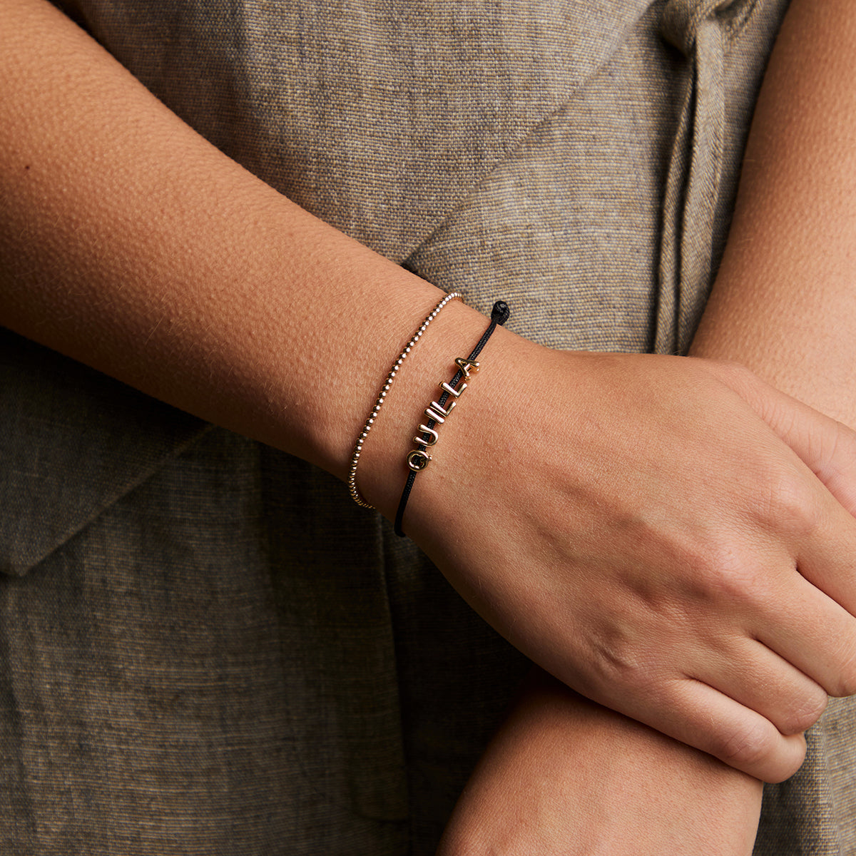 Q Initial Click Charm in Solid Gold-Astrid &amp; Miyu