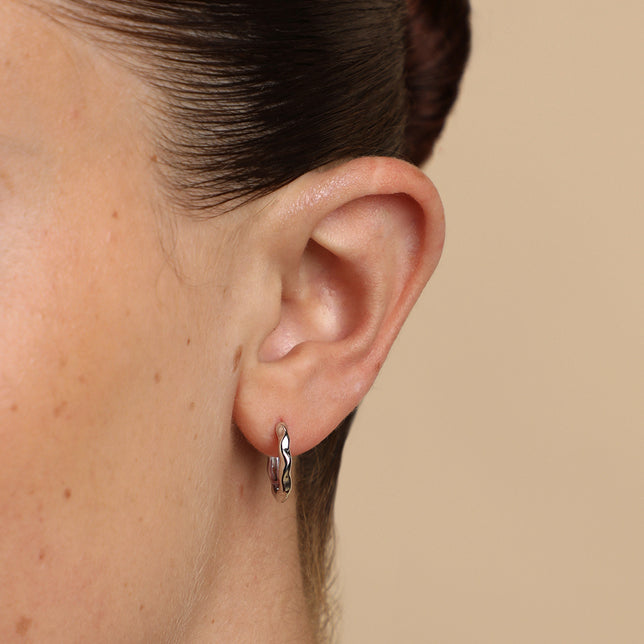 Molten Hoops in Solid White Gold-Astrid &amp; Miyu