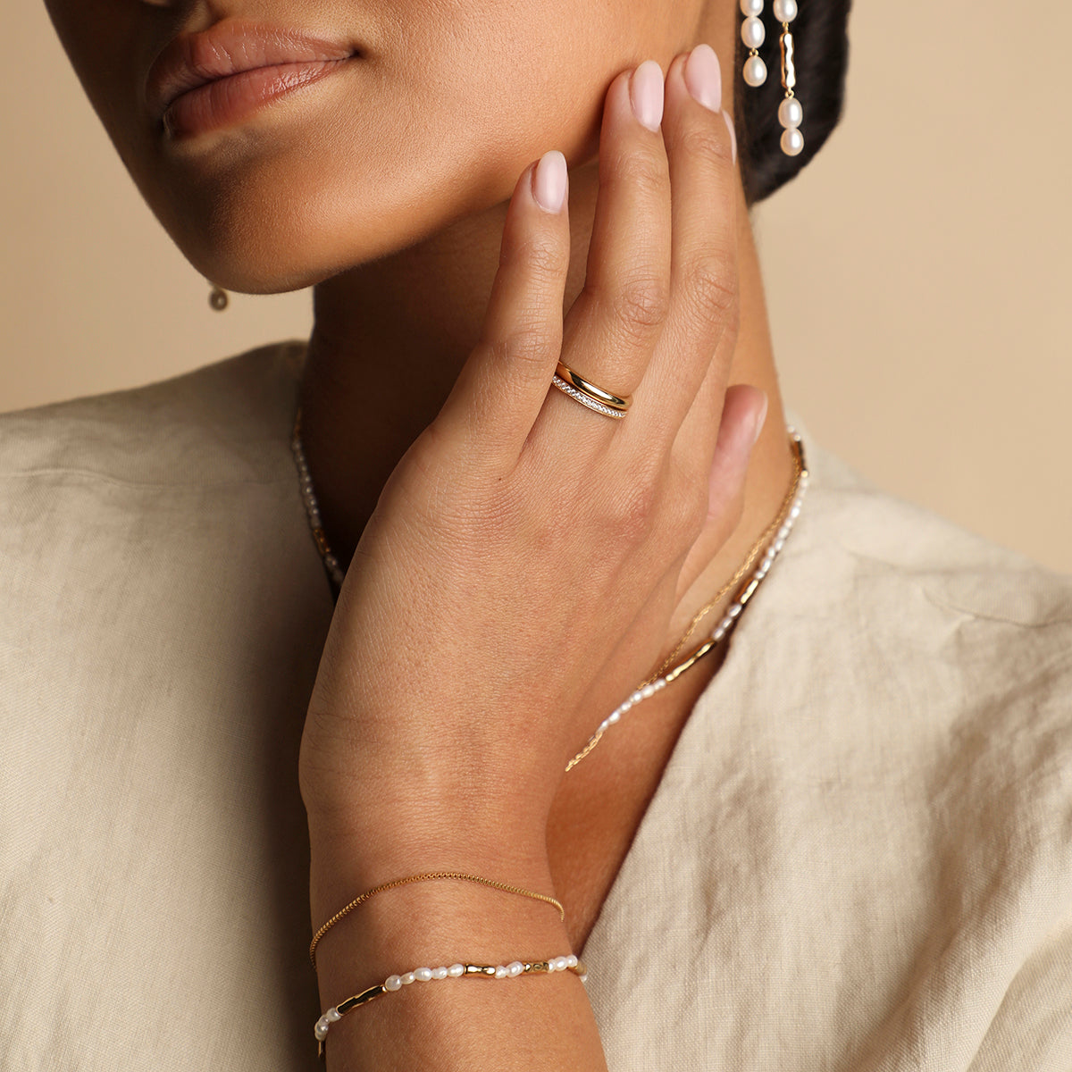 Molten Pearl Bracelet in Gold-Astrid &amp; Miyu