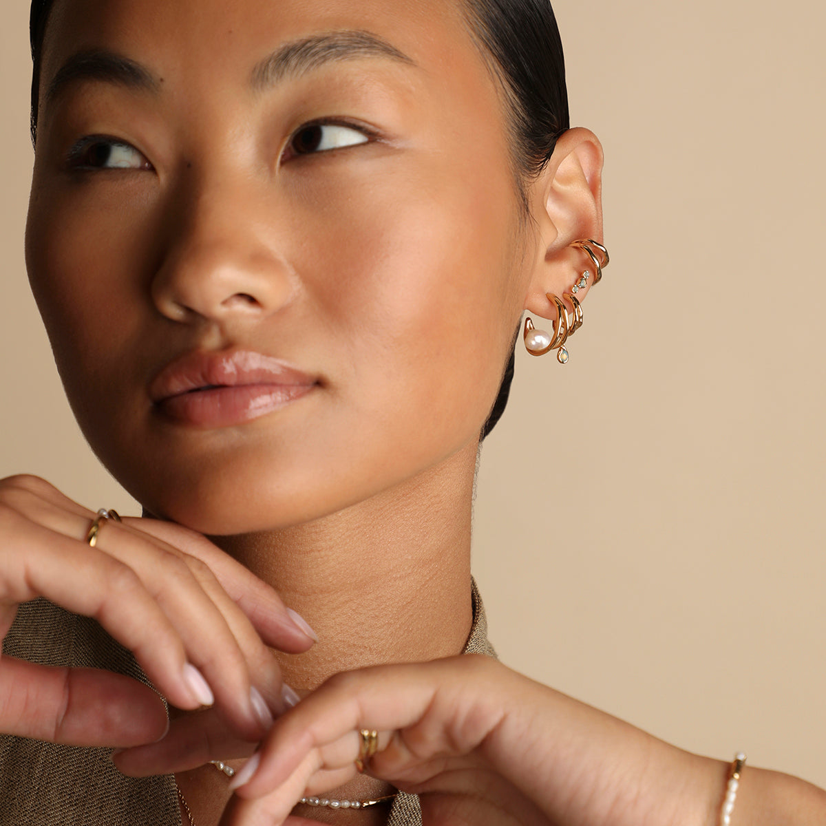 Molten Illusion Pearl Hoops in Gold-Astrid &amp; Miyu