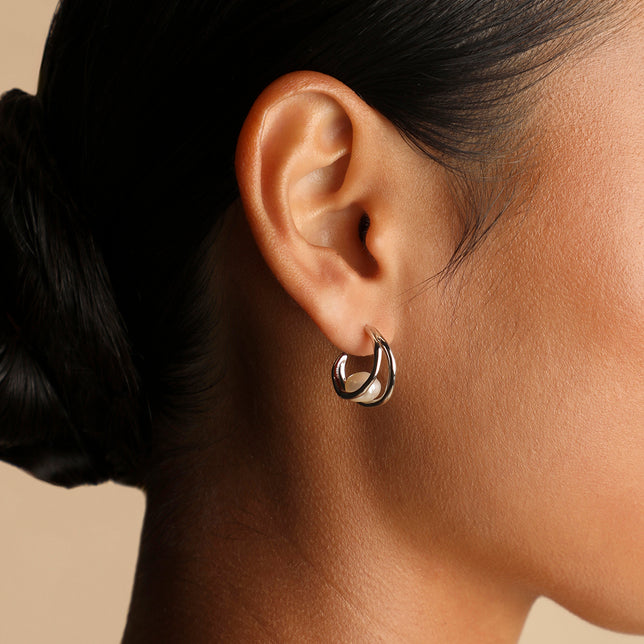 Molten Illusion Pearl Hoops in Silver-Astrid &amp; Miyu