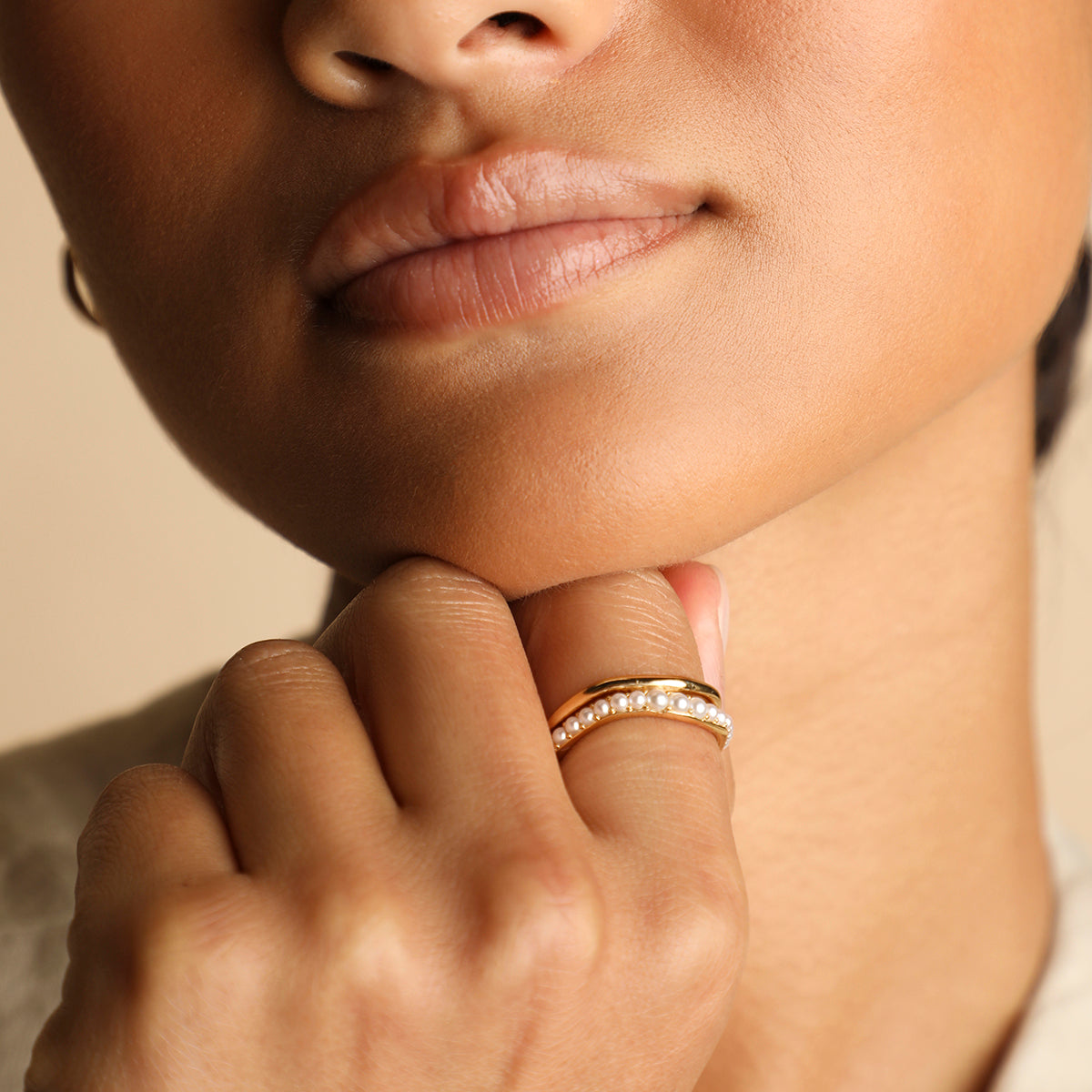 Molten Illusion Pearl Ring in Gold-Astrid &amp; Miyu
