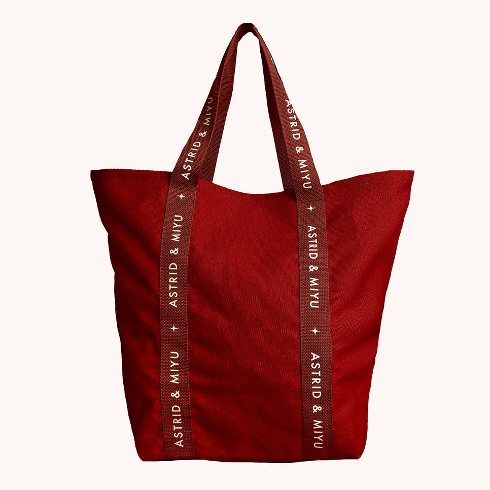 Astrid & Miyu Tote Bag in Red-Astrid &amp; Miyu