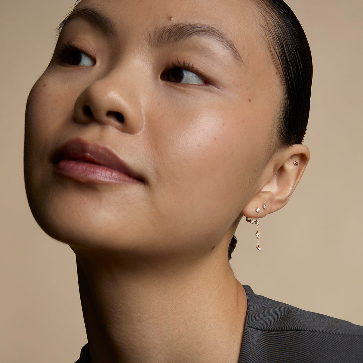 Multi Star Piercing Chain in Solid Gold-Astrid &amp; Miyu