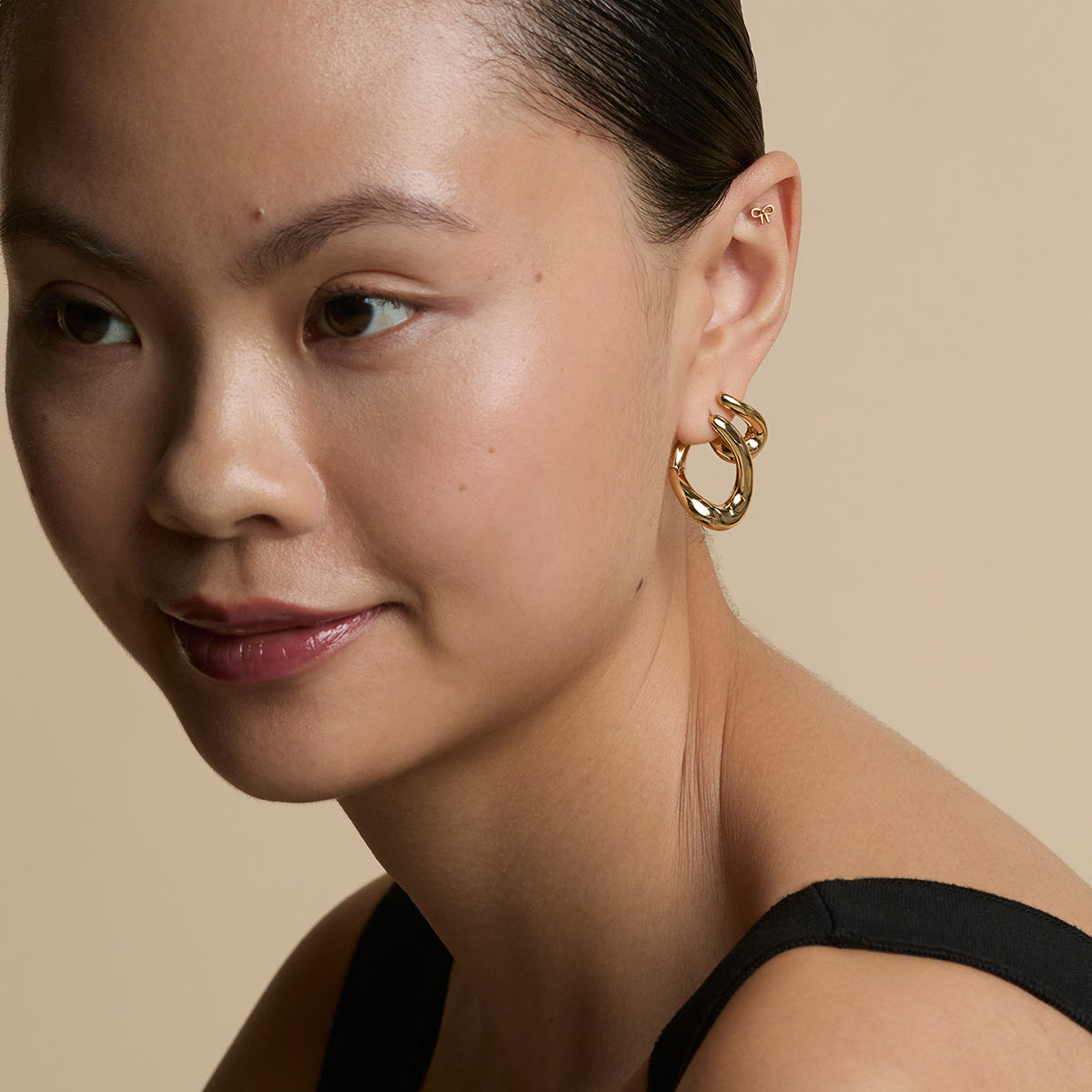 Bow Titanium Piercing Stud in Gold-Astrid &amp; Miyu