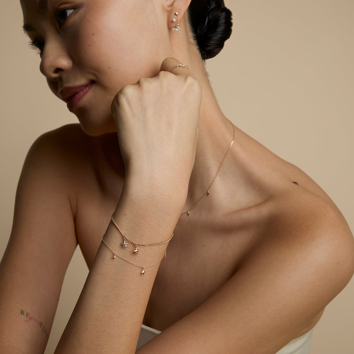 Pavé Star Charm 9k Gold-Astrid &amp; Miyu