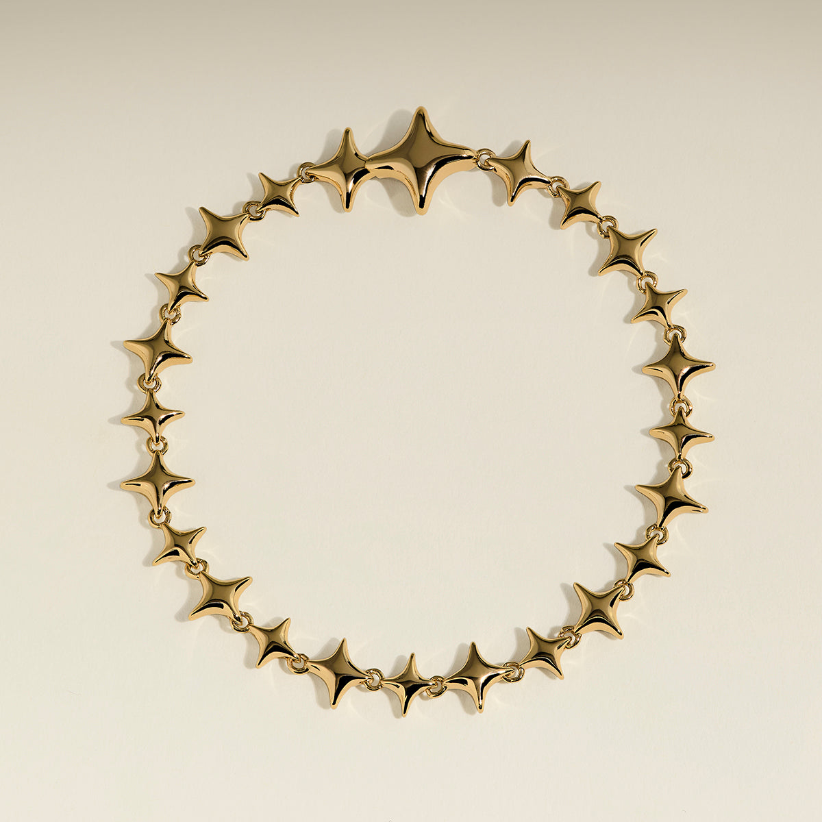 Cosmic Star Chain Bracelet in Gold