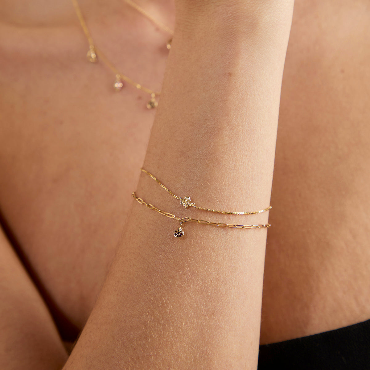 Pomegranate Charm 9k Gold-Astrid &amp; Miyu