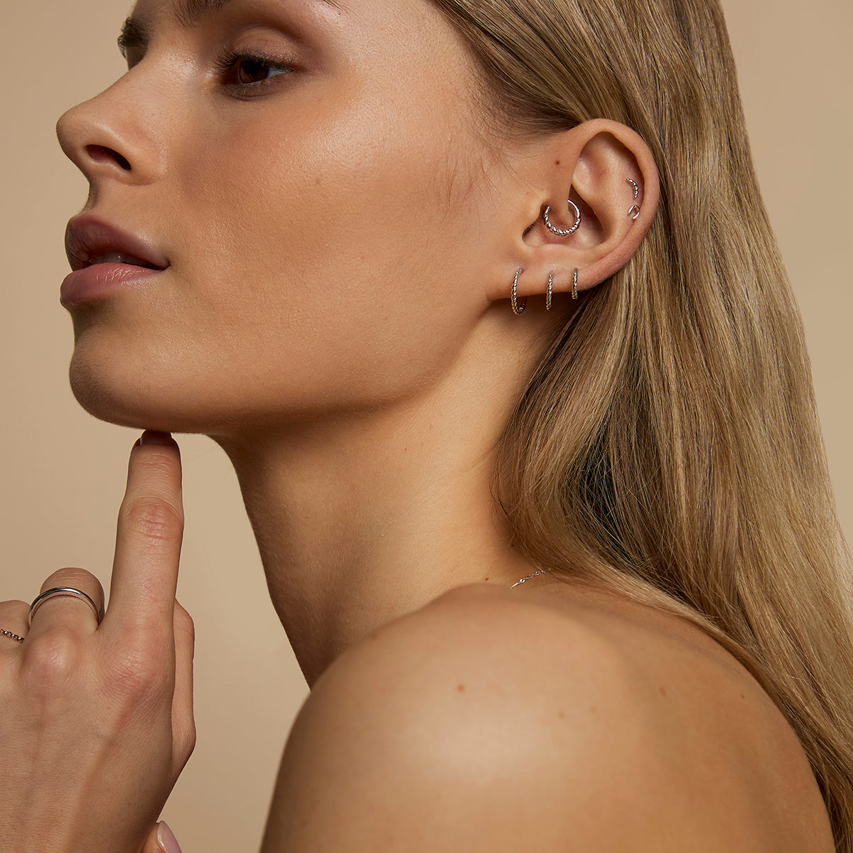 Horseshoe Piercing Stud in Solid White Gold-Astrid &amp; Miyu