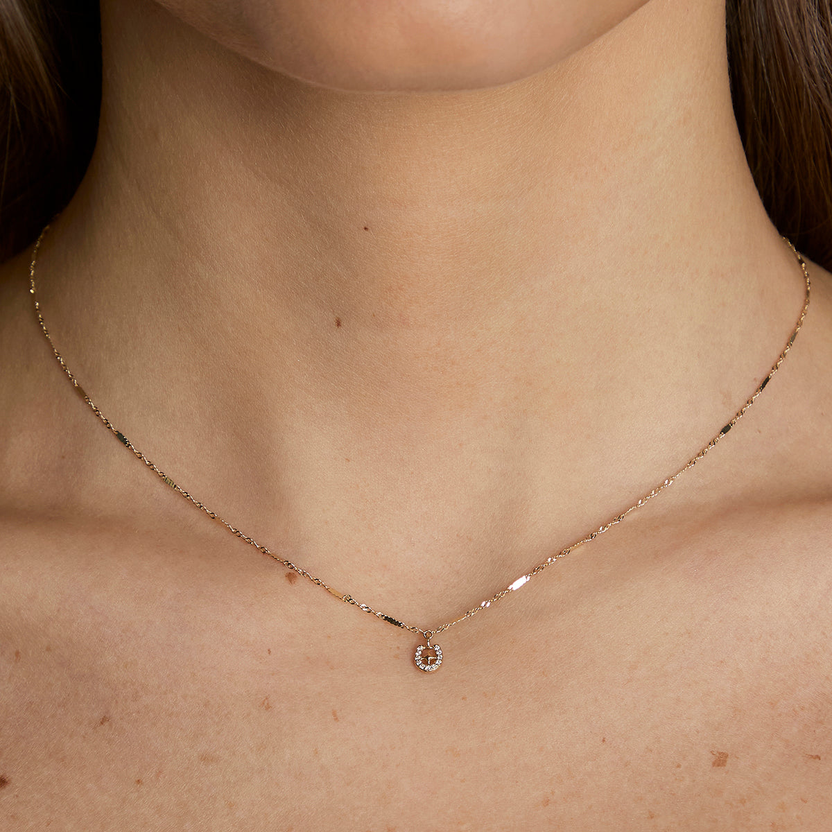 Diamond Pavé Horseshoe Charm 9k Gold-Astrid &amp; Miyu