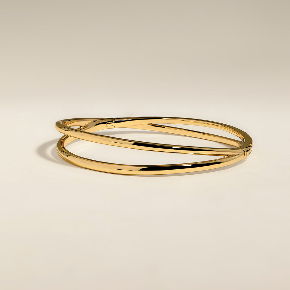 Crossover Illusion Bangle in Gold-Astrid &amp; Miyu