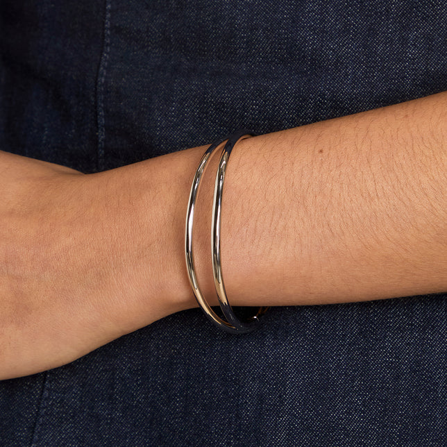 Crossover Illusion Bangle in Silver-Astrid &amp; Miyu