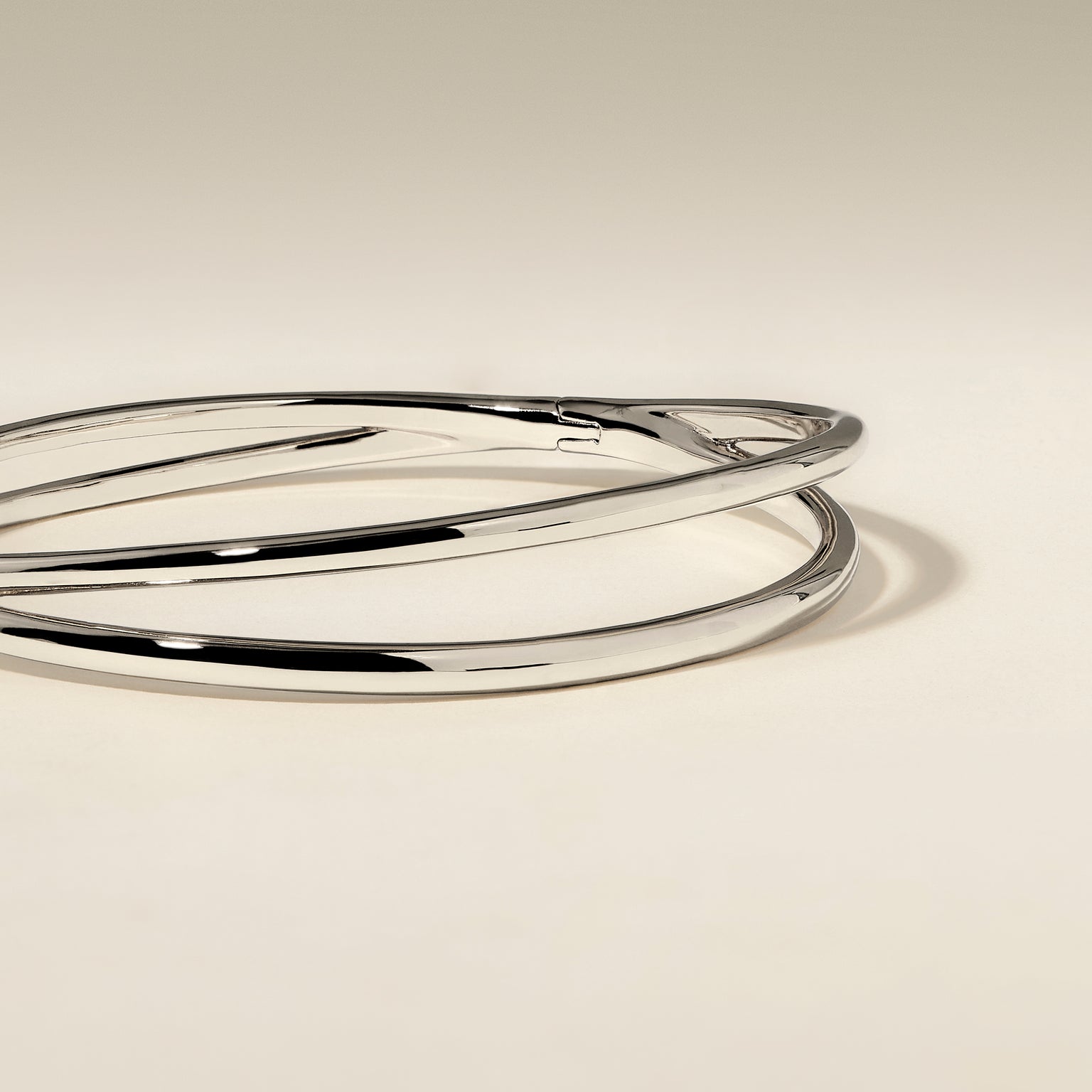 Crossover Illusion Bangle in Silver-Astrid &amp; Miyu