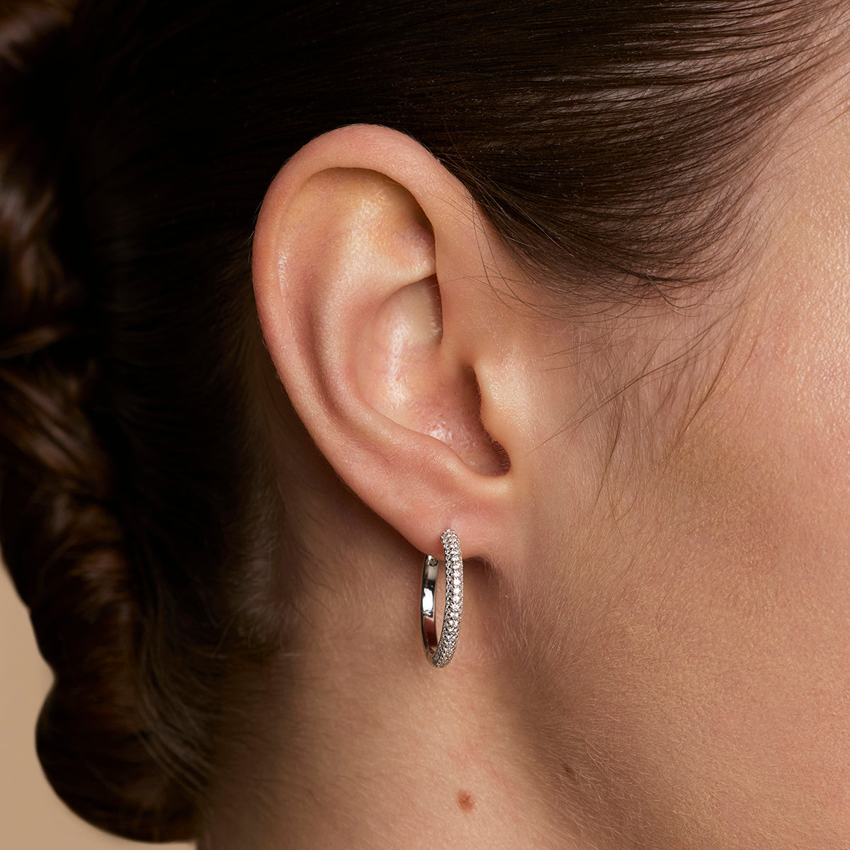 Pavé Essential Medium Hoops in Silver-Astrid &amp; Miyu