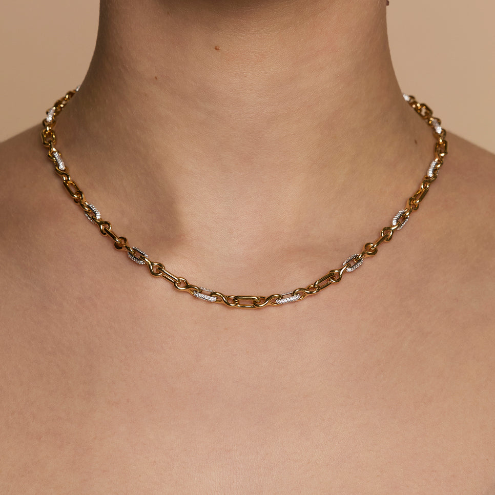 Pavé Chain Link Necklace in Gold-Astrid &amp; Miyu