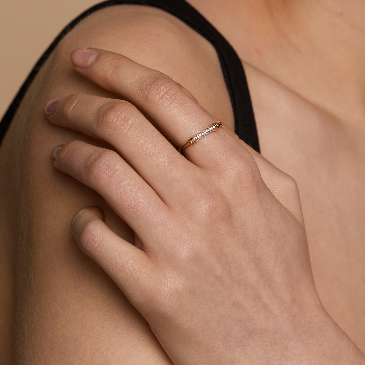 Pavé Knot Ring in Gold-Astrid &amp; Miyu