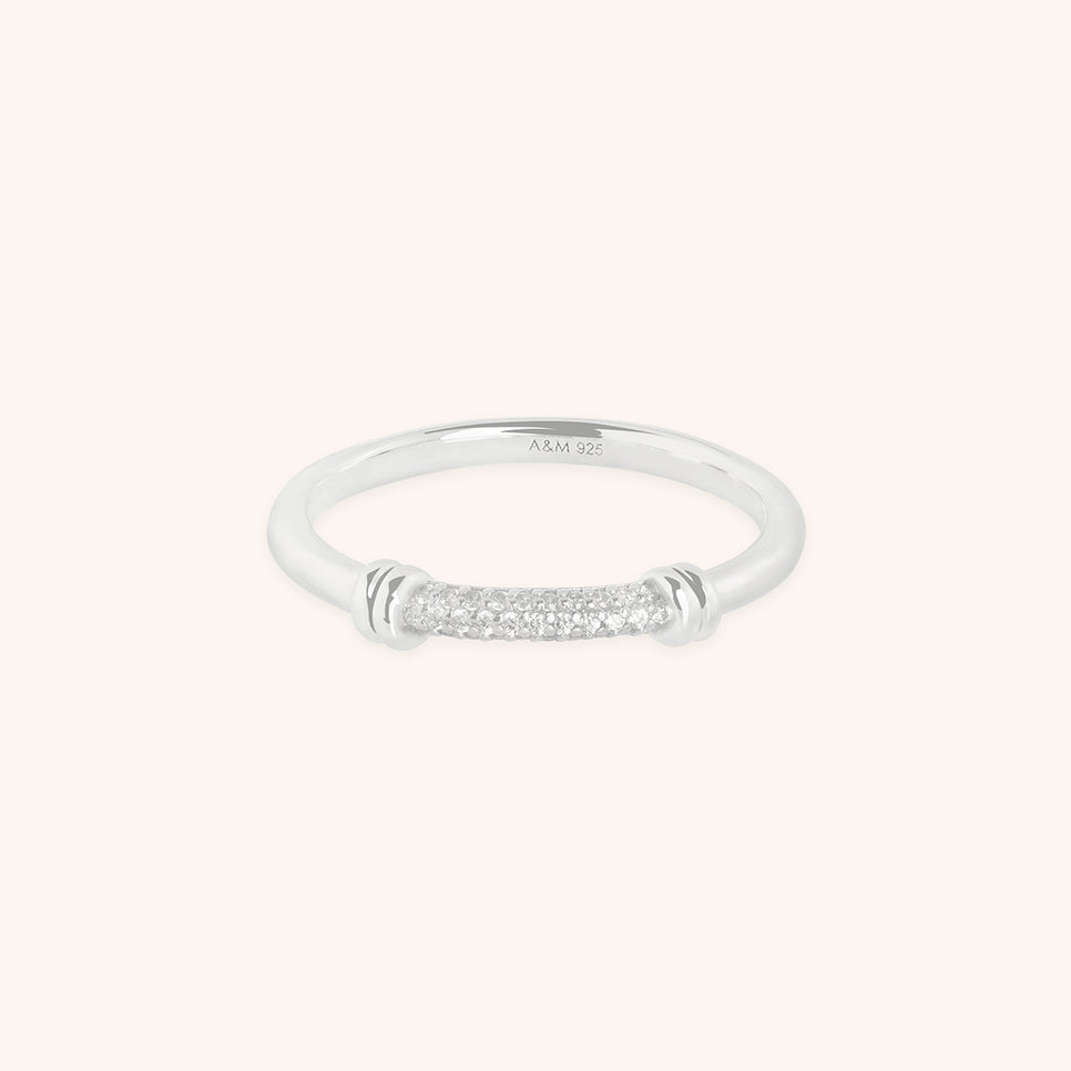 Pavé Knot Ring in Silver-Astrid &amp; Miyu