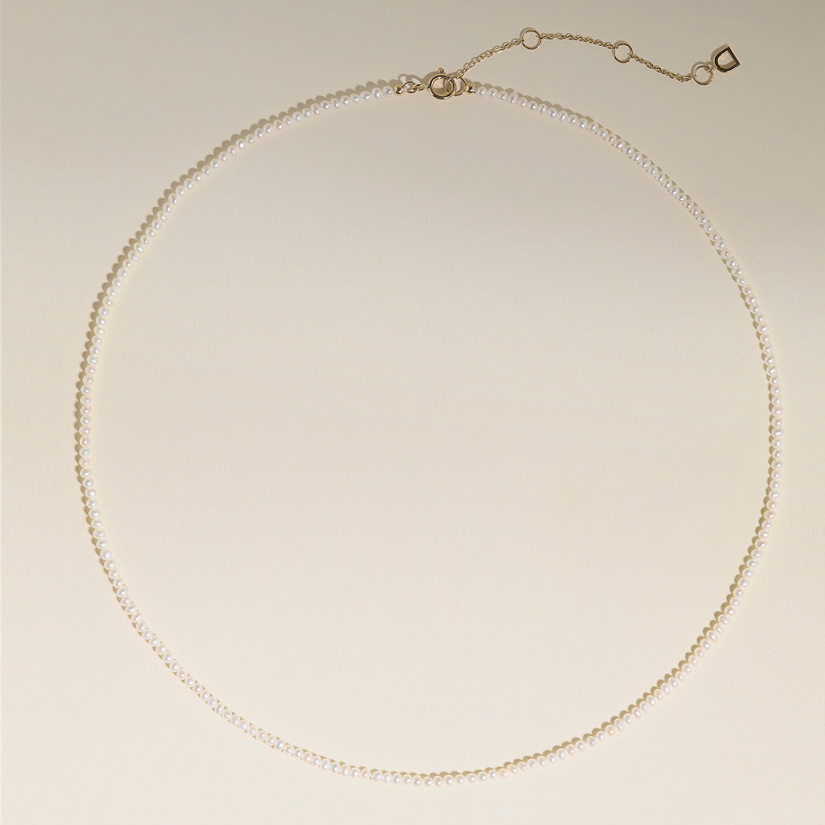 Pearl Necklace in Solid Gold-Astrid &amp; Miyu