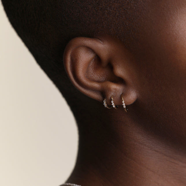 Diamond Triology Seamless Piercing Hoop in Solid Gold-Astrid &amp; Miyu