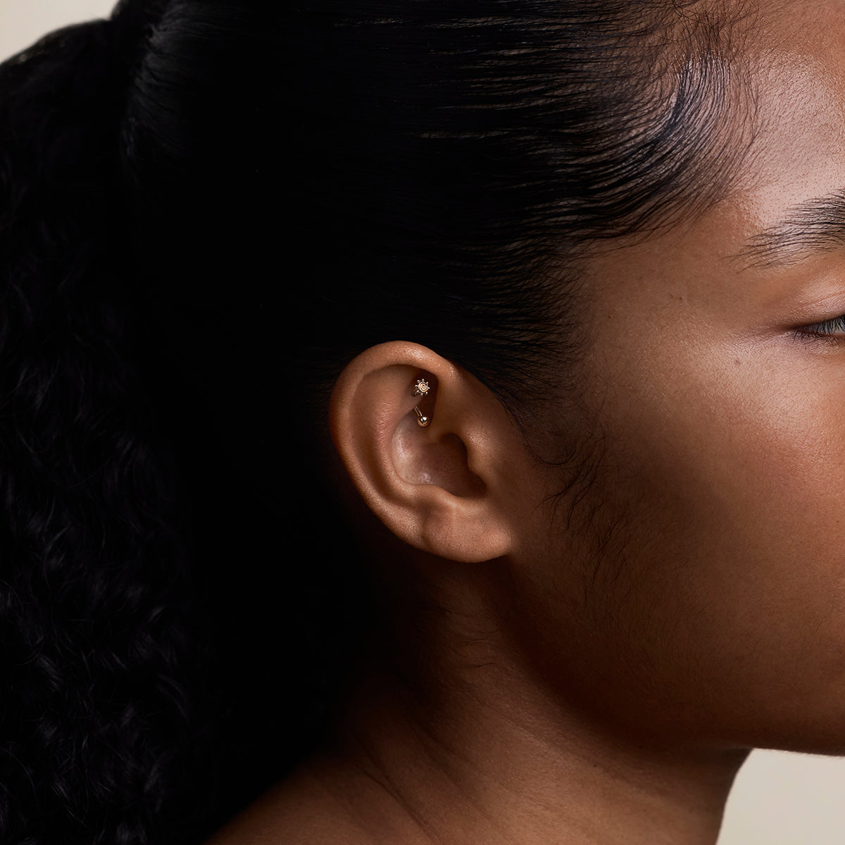 Solstice Rook Bar in Solid Gold-Astrid &amp; Miyu