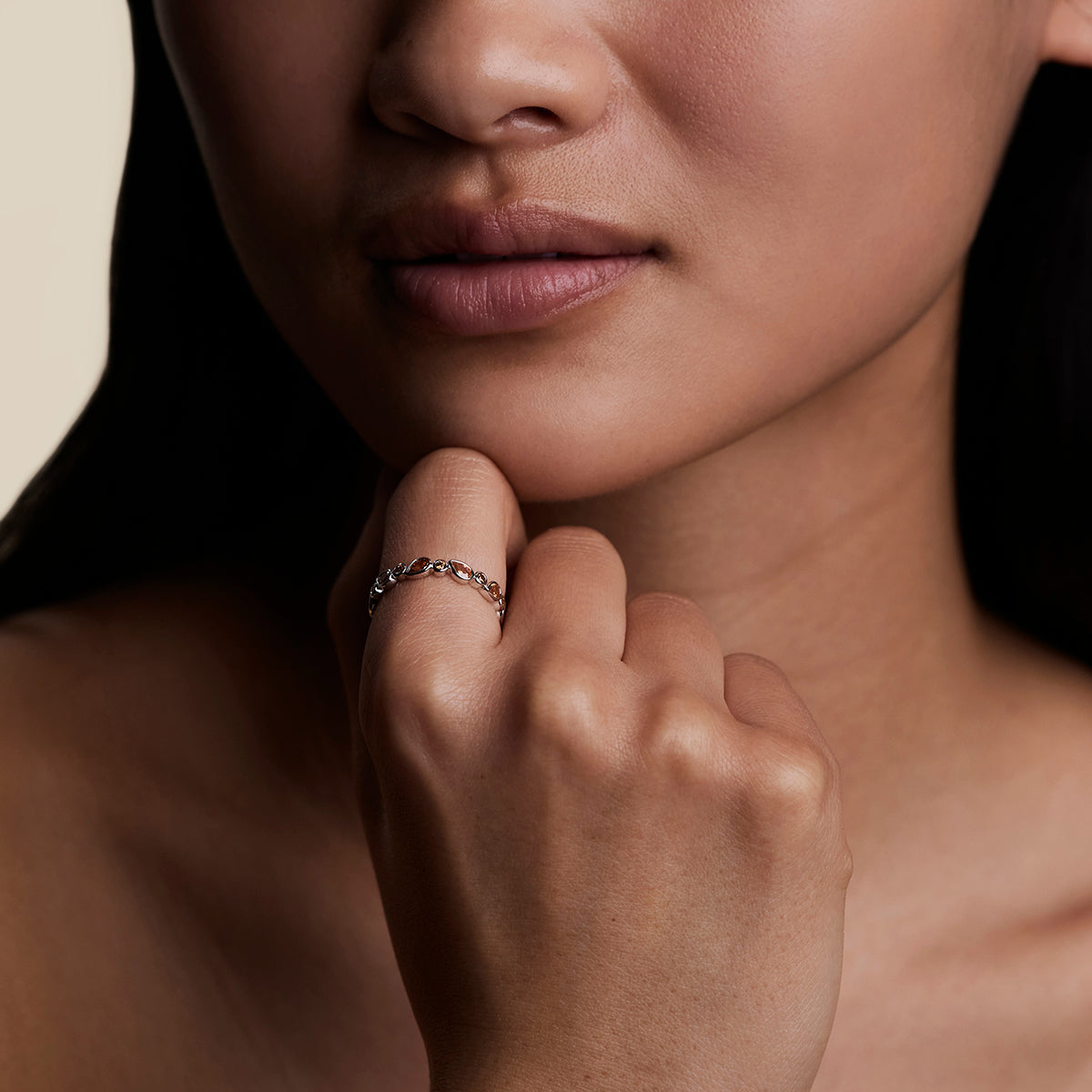 Sunset Pear Band Ring in Silver-Astrid &amp; Miyu