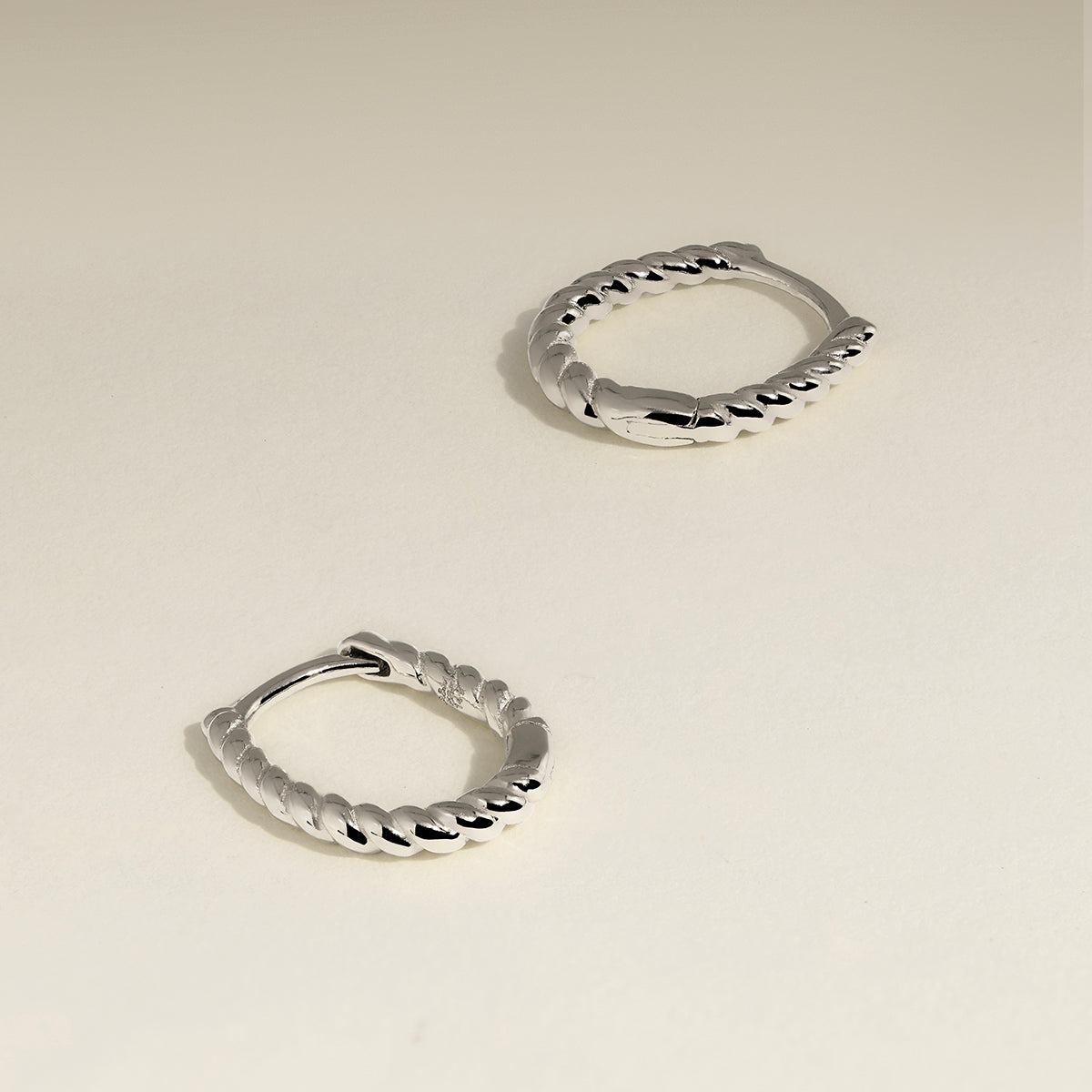 Rope Huggies in Solid White Gold-Astrid &amp; Miyu