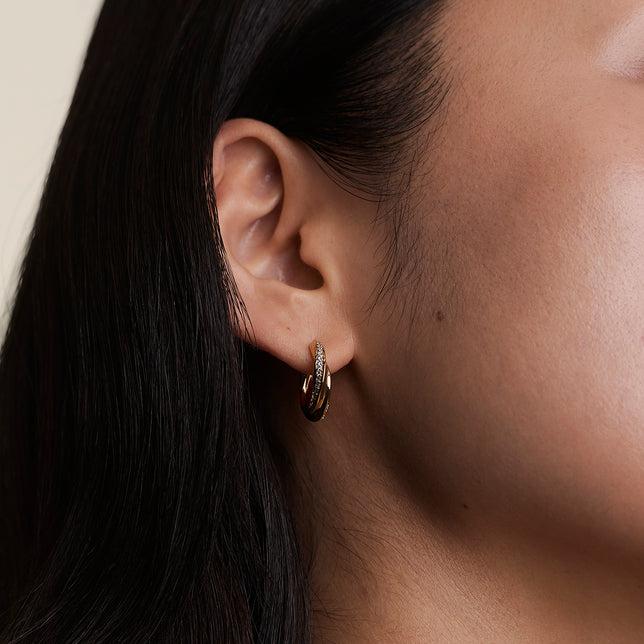 Crystal Cosmic Twist Medium Hoops in Gold-Astrid &amp; Miyu
