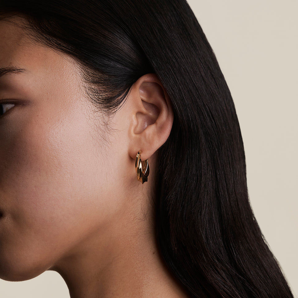 Cosmic Twist Large Hoops in Gold-Astrid &amp; Miyu