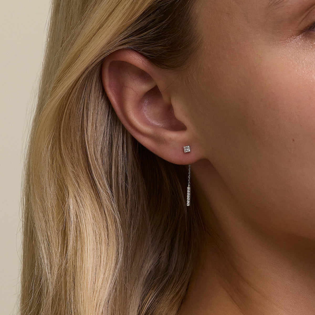 Diamond Pavé Ear Chain in Solid White Gold-Astrid &amp; Miyu