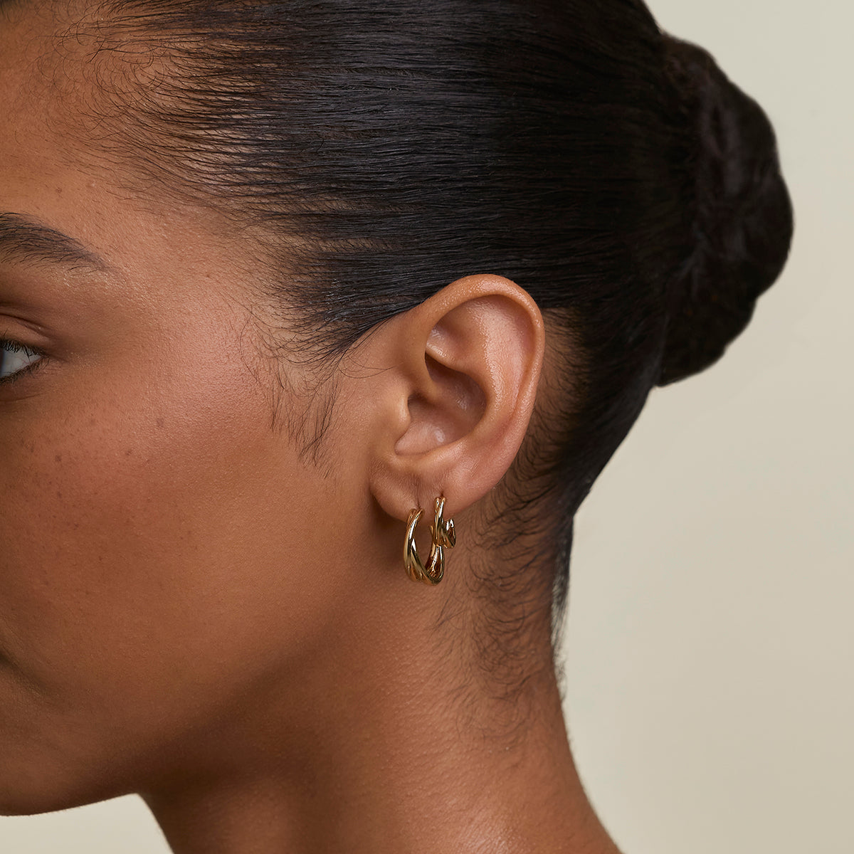 Crossover Illusion Hoops Stacking Set in Gold-Astrid &amp; Miyu