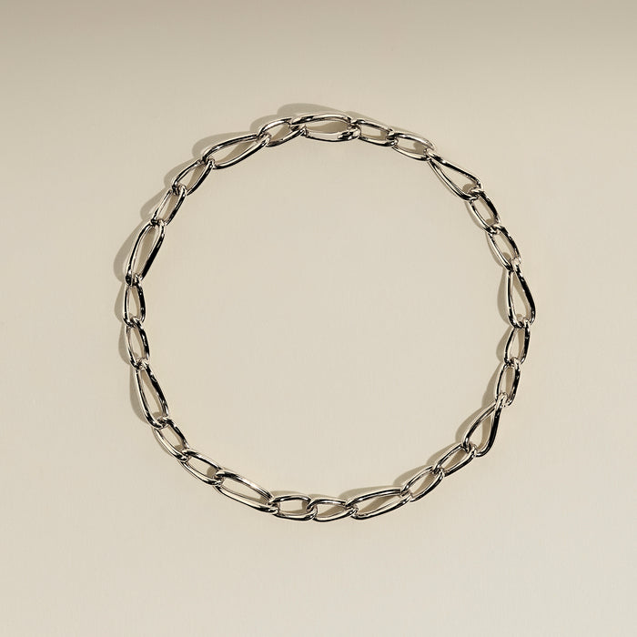 Infinite Slim Chain Bracelet in Silver-Astrid &amp; Miyu