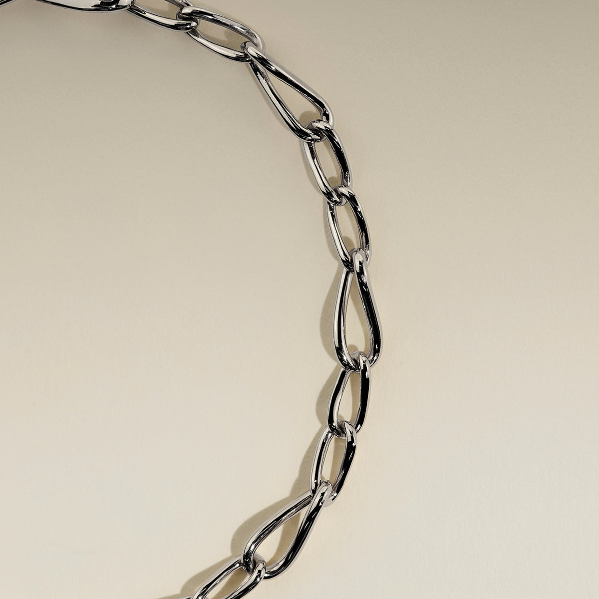 Infinite Slim Chain Bracelet in Silver