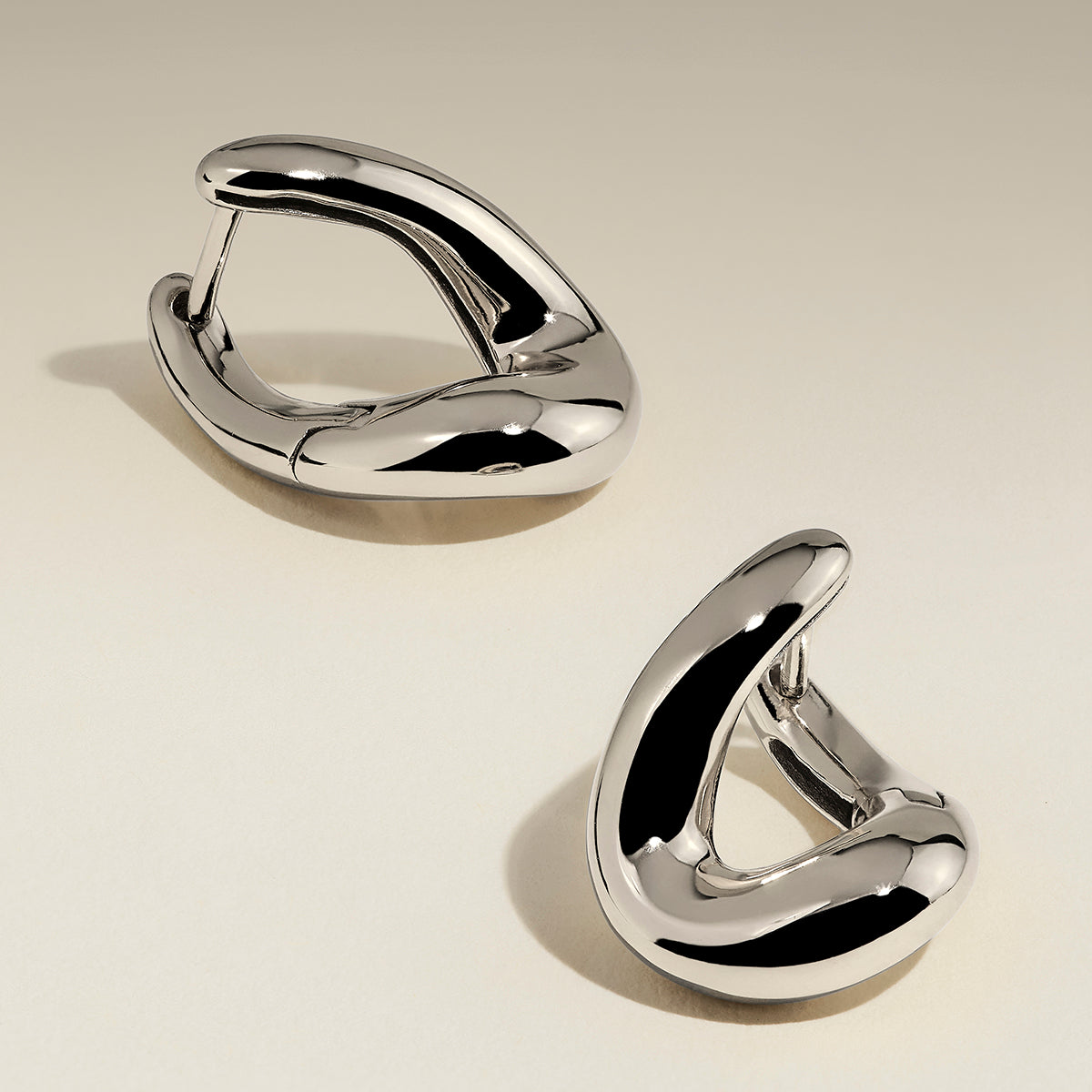 Molten Hoops in Silver-Astrid &amp; Miyu