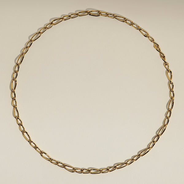 Infinite Slim Chain Necklace in Gold