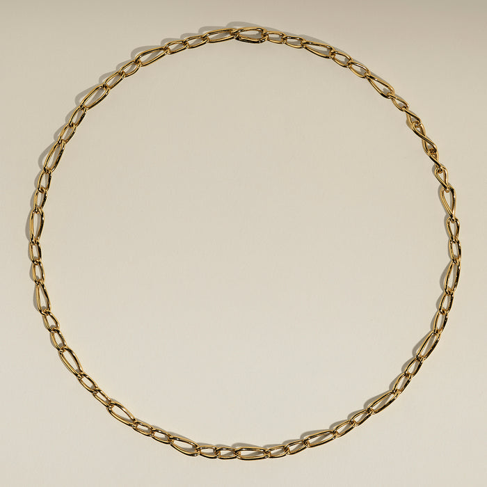 Infinite Slim Chain Necklace in Gold-Astrid &amp; Miyu