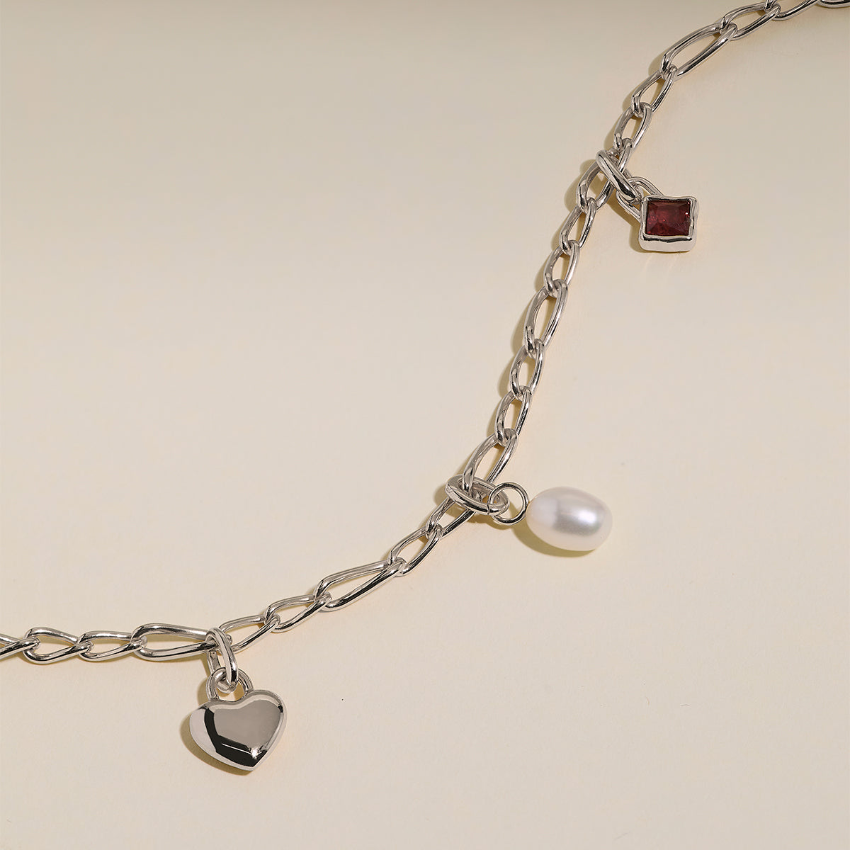 Infinite Slim Chain Necklace in Silver-Astrid &amp; Miyu