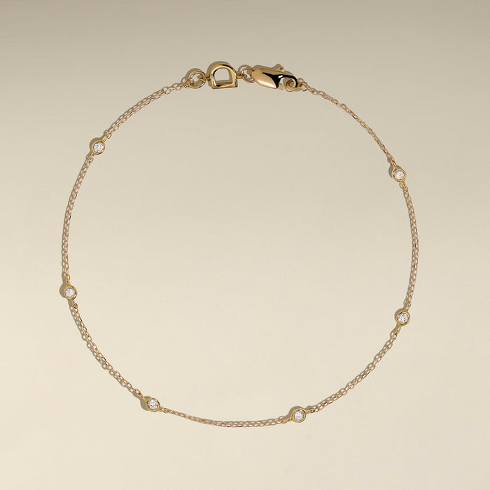 Mayfair Chain Bracelet in Solid Gold-Astrid &amp; Miyu