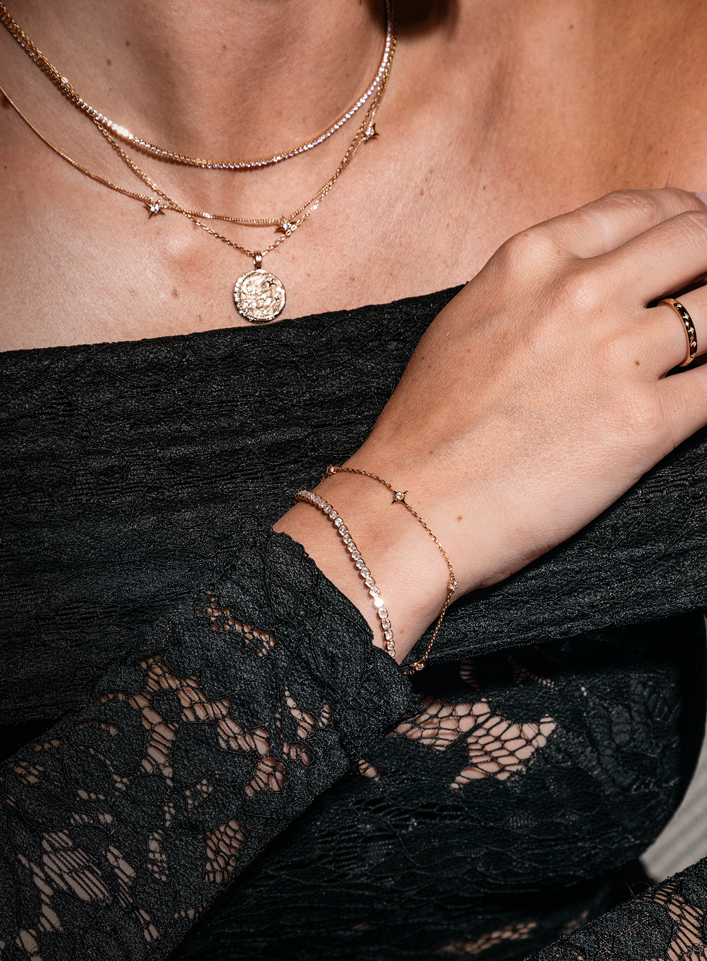 Best_Sellers_Mob_cf468232-d256-4d71-92a6-885daee7f670-Astrid &amp; Miyu