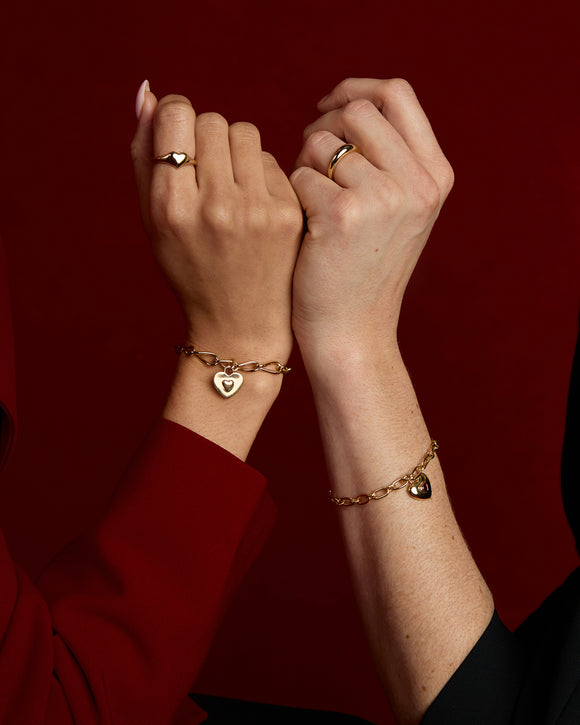 CTA_-_Team_Volunteering_V2-Astrid &amp; Miyu