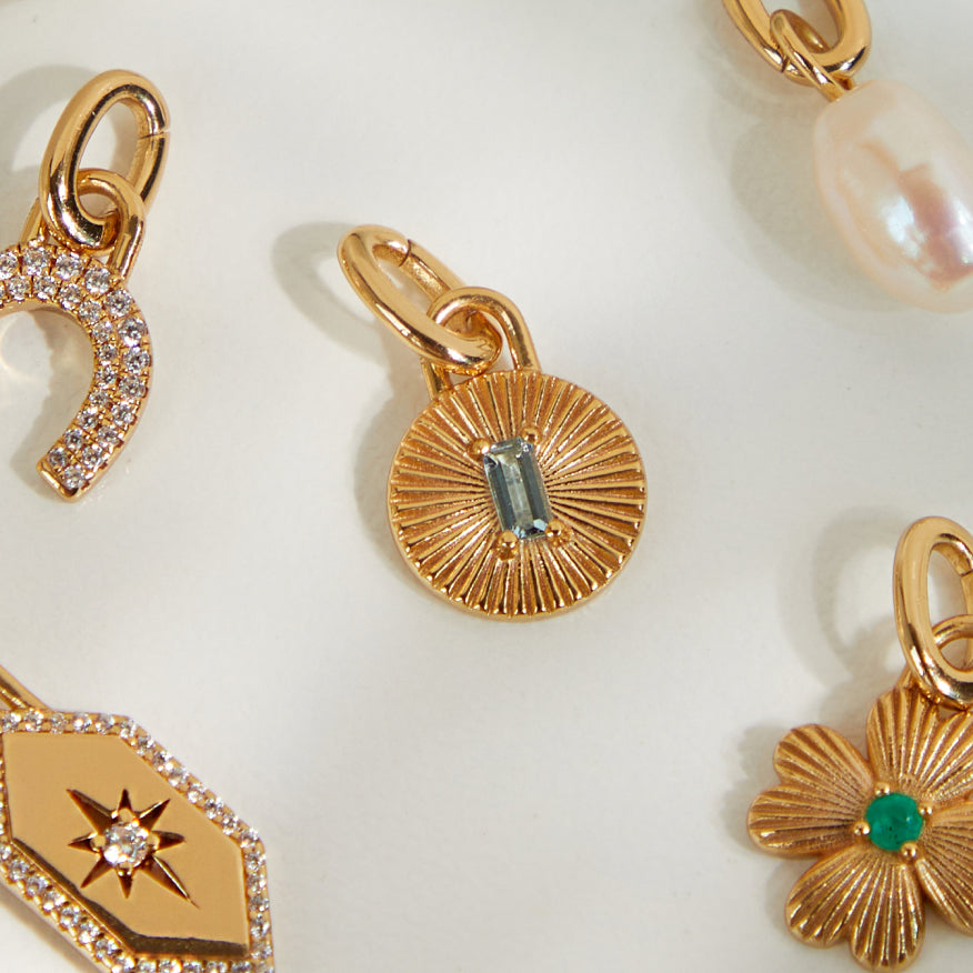 Charms_da602f10-eb93-4253-a585-f9ab54b4851b-Astrid &amp; Miyu