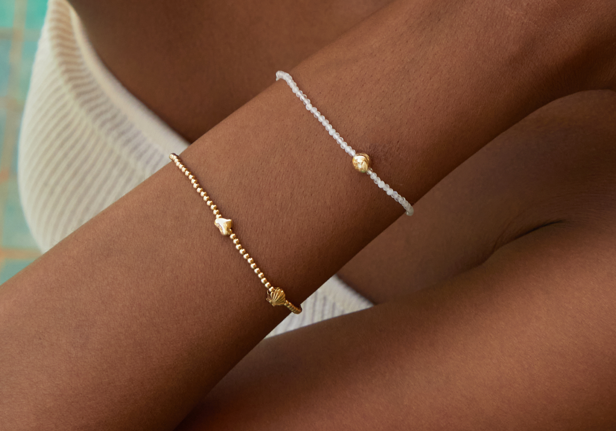 Click_Charms_Desktop_2-Astrid &amp; Miyu