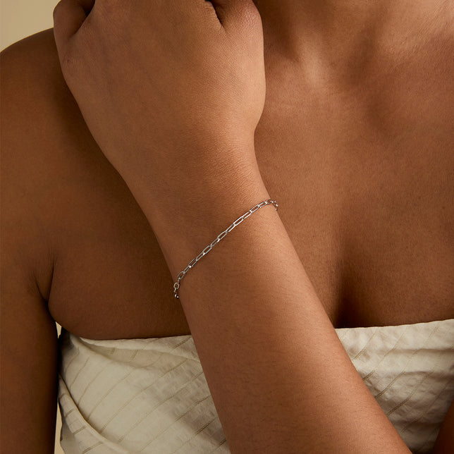 Bracelets - Piccadilly Chain Bracelet in Solid White Gold - Bracelets - Astrid & Miyu