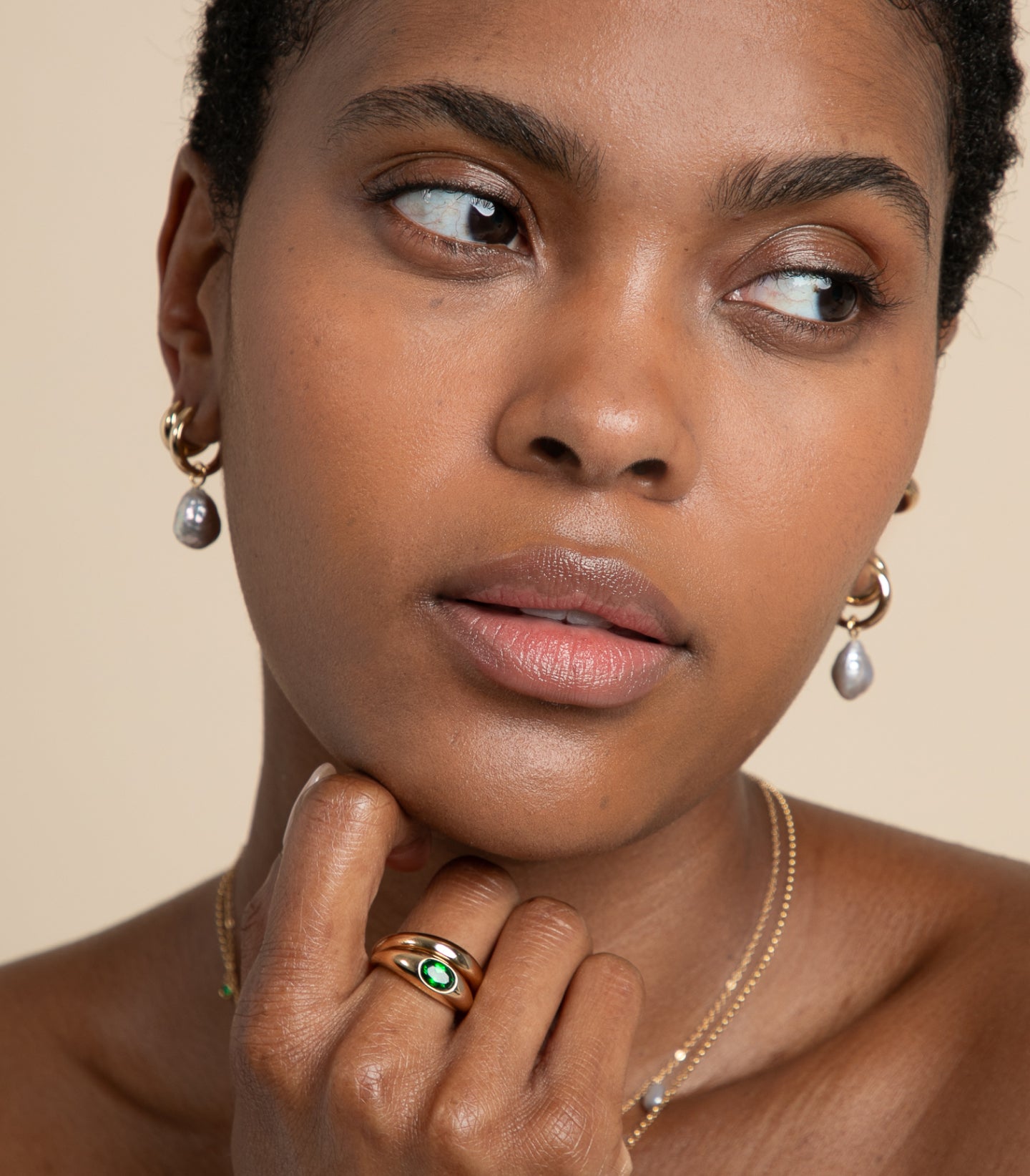 Desktop_a2d38baf-3a86-4ee5-8ab9-a4fecea3170a-Astrid &amp; Miyu