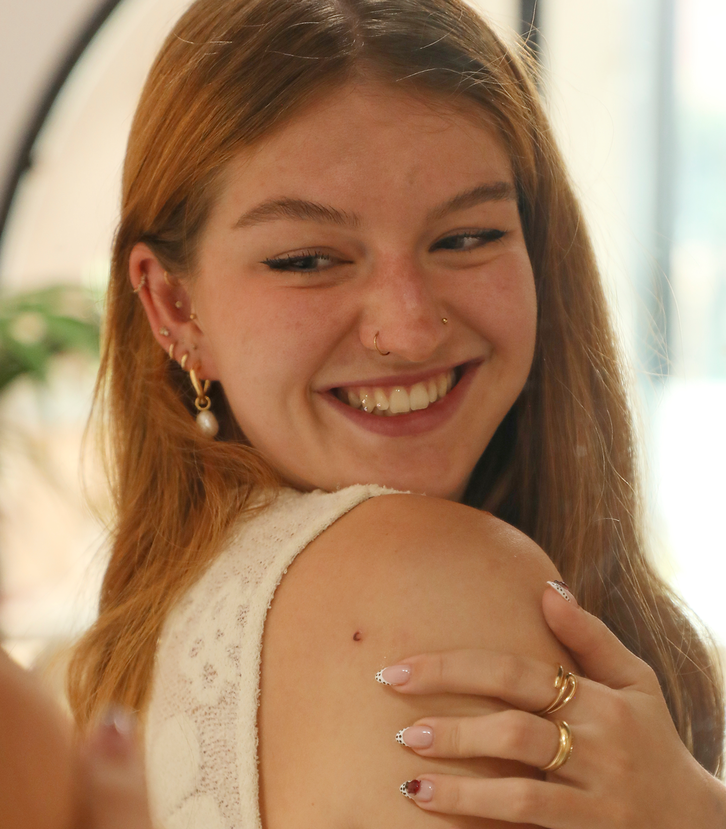 Hero_Desktop_c96d586b-6172-487e-b97e-16e0f52afb79-Astrid &amp; Miyu