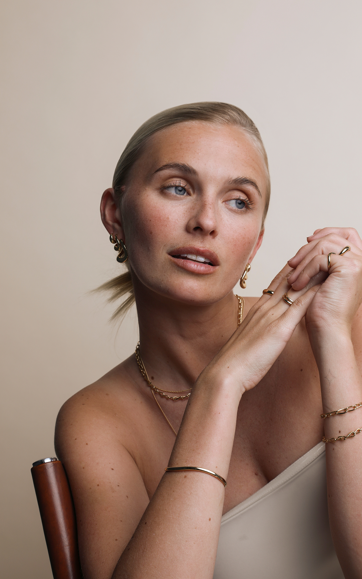 Hero_Mob_911b2512-fed5-42cf-8077-221230af203f-Astrid &amp; Miyu