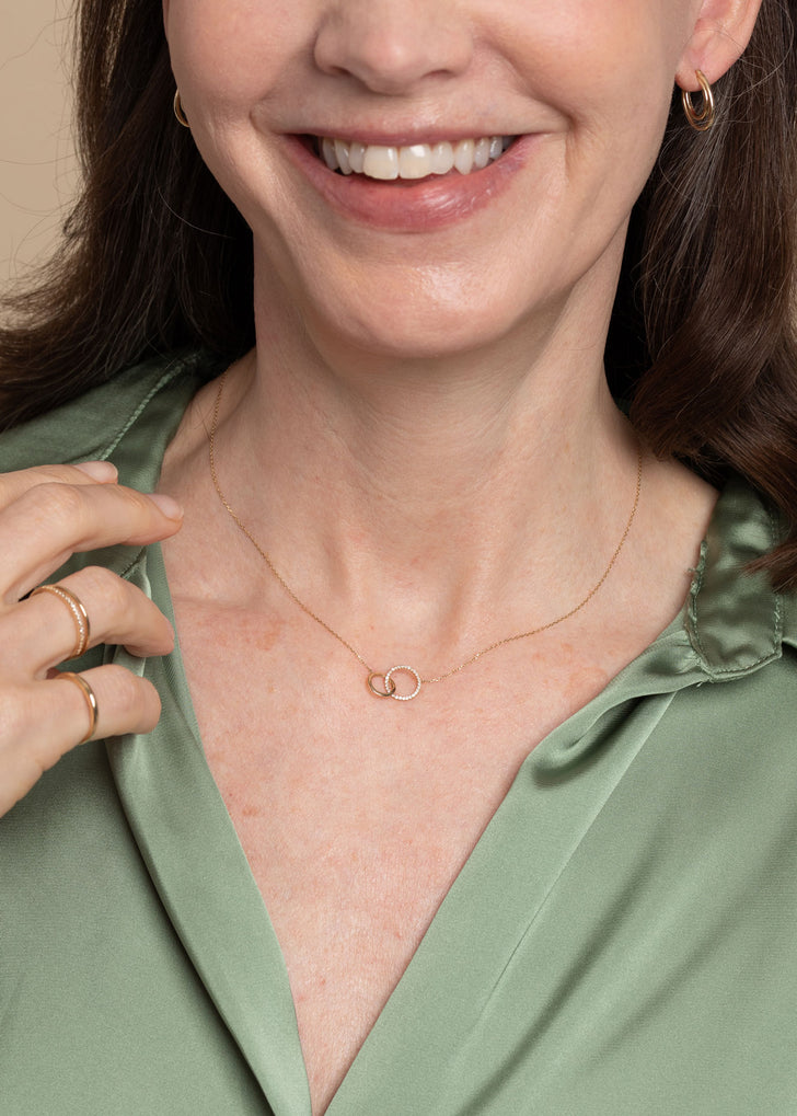 Libra_0e626450-68bf-4d69-ad21-21e90c8a1a9c-Astrid &amp; Miyu