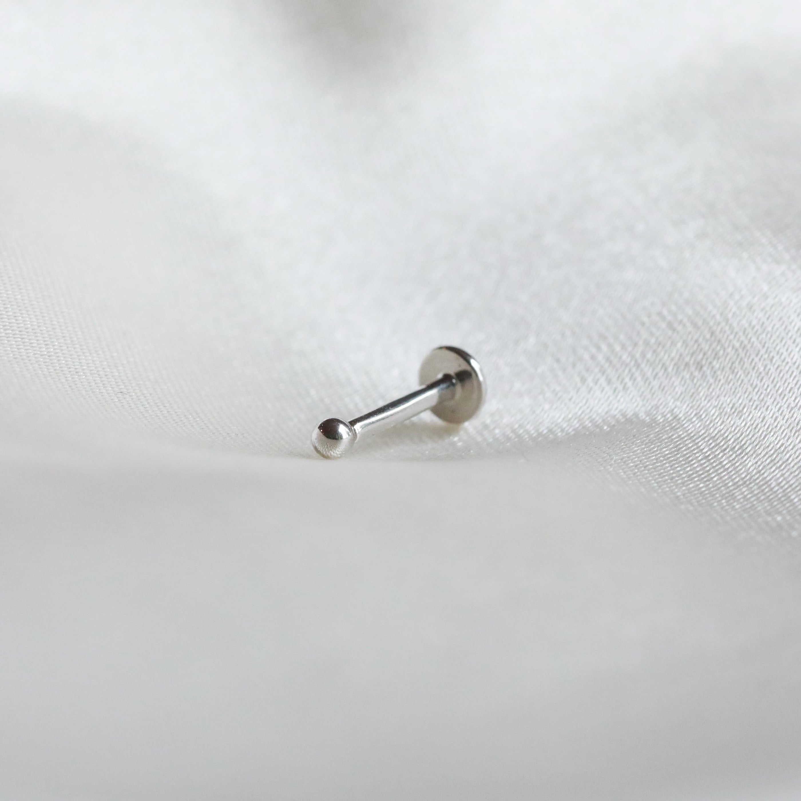Conch Piercing Jewellery - Solid White Gold Small Ball Piercing Stud - Piercing Stud - Astrid &amp; Miyu